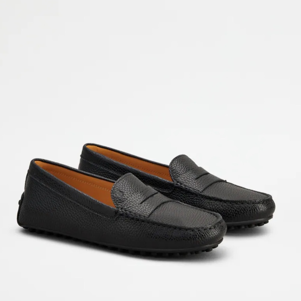 TOD’S Women's City Gommino leather Black Loafer